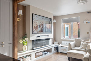 Photo 17- click for photo gallery